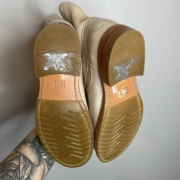 Frye | Women’s Veronica Short Bootie Size 6 NWOB - Picture 7 of 8